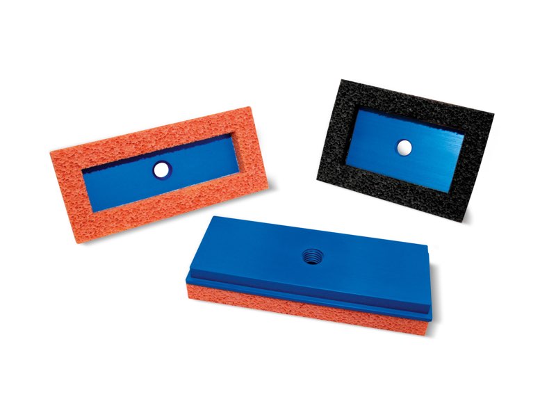 Ventosas rectangulares planas de goma espuma con sus respectivos soportes